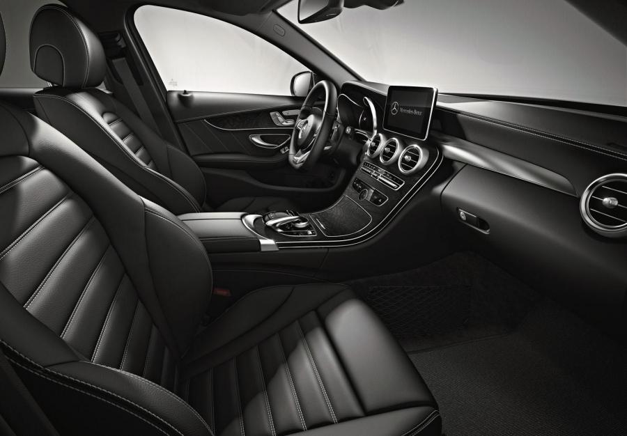  Mercedes-Benz C200 Sport Edition 2015 года  (JP) (фото 3 из 4)